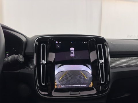 Volvo XC40 Recharge Pro [3-Fase-11kW] {SoH-94%} (INCL.BTW) Aut. *PANO | MEMORY-PACK | HARMAN/KARDON | ADAPTIVE-CRUISE | DIGI-COCKPIT | BLIND-SPOT | NAVI-FULLMAP | CAMERA | ECC | PDC | KEYLESS | HEATED-SPORTSEATS | 20''ALU*