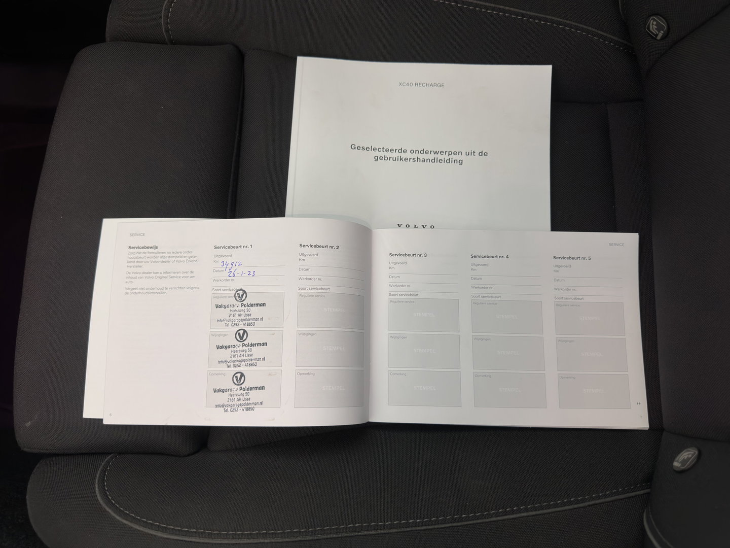 Volvo XC40 Recharge Pro [3-Fase-11kW] {SoH-94%} (INCL.BTW) Aut. *PANO | MEMORY-PACK | HARMAN/KARDON | ADAPTIVE-CRUISE | DIGI-COCKPIT | BLIND-SPOT | NAVI-FULLMAP | CAMERA | ECC | PDC | KEYLESS | HEATED-SPORTSEATS | 20''ALU*