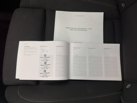 Volvo XC40 Recharge Pro [3-Fase-11kW] {SoH-94%} (INCL.BTW) Aut. *PANO | MEMORY-PACK | HARMAN/KARDON | ADAPTIVE-CRUISE | DIGI-COCKPIT | BLIND-SPOT | NAVI-FULLMAP | CAMERA | ECC | PDC | KEYLESS | HEATED-SPORTSEATS | 20''ALU*