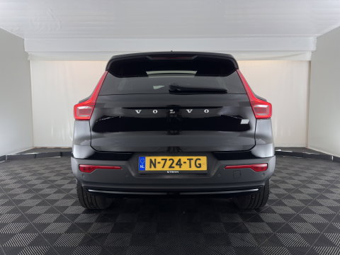 Volvo XC40 Recharge Pro [3-Fase-11kW] {SoH-94%} (INCL.BTW) Aut. *PANO | MEMORY-PACK | HARMAN/KARDON | ADAPTIVE-CRUISE | DIGI-COCKPIT | BLIND-SPOT | NAVI-FULLMAP | CAMERA | ECC | PDC | KEYLESS | HEATED-SPORTSEATS | 20''ALU*