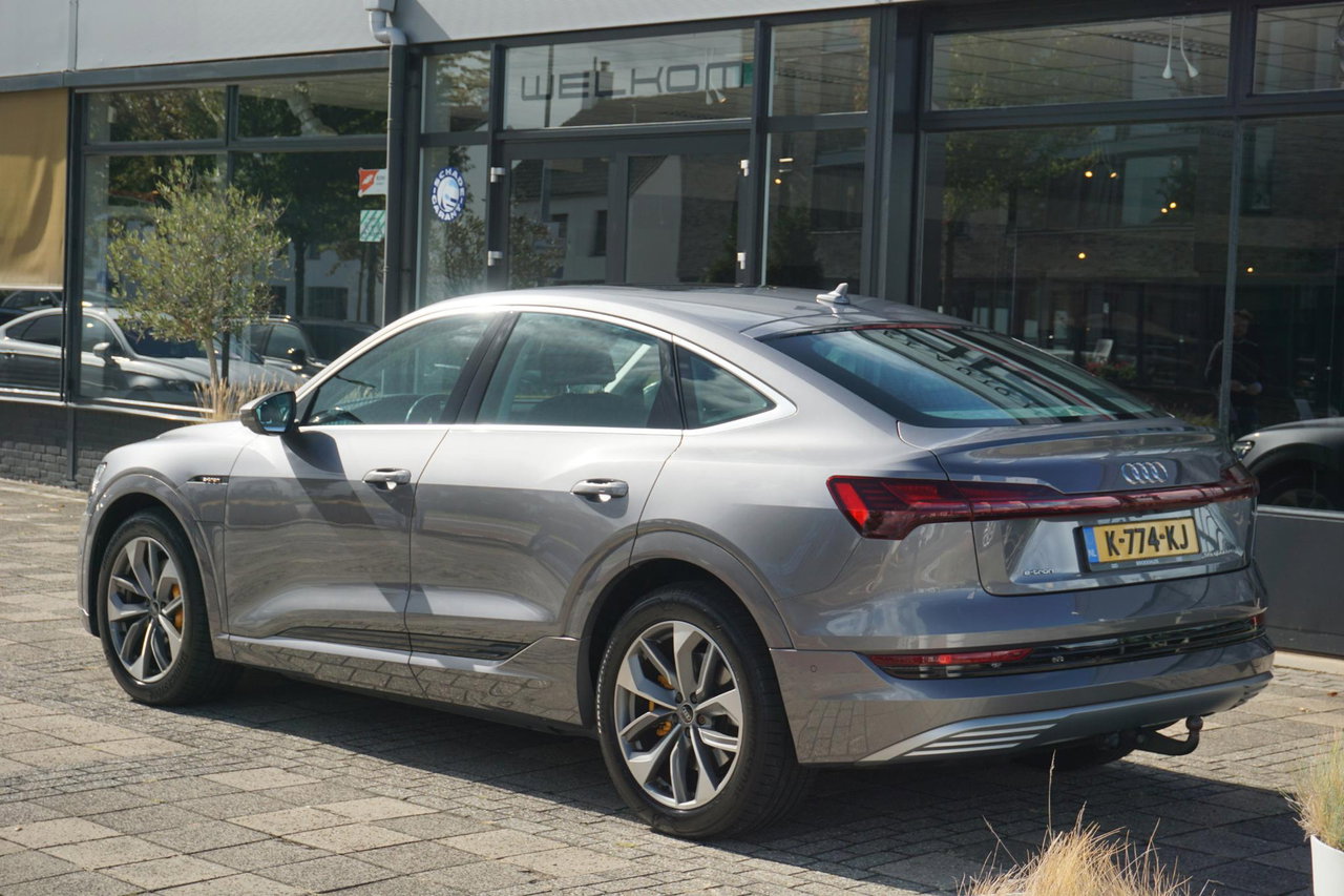 Audi e-tron