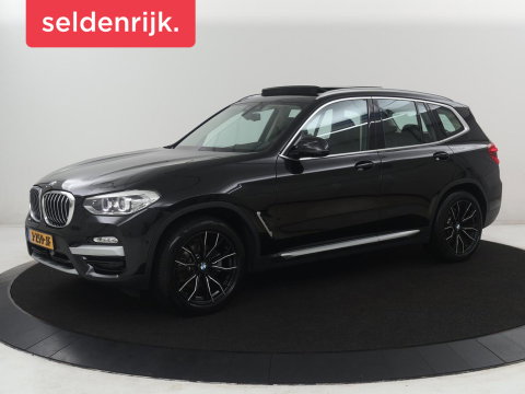 BMW X3 xDrive20i | Trekhaak | Panoramadak | Adaptive cruise | Half Leder | Head-up | Camera | Sfeerverlichting | Climate control | Stoelverwarming | Full LED |