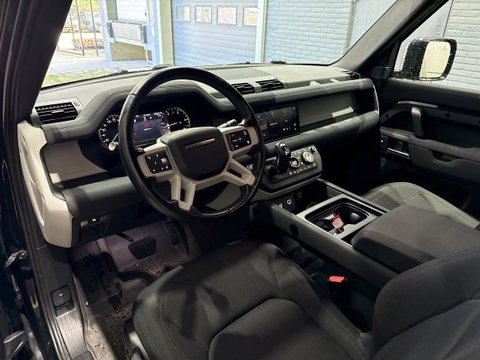 Land Rover Defender 3.0 D250 90 MHEV S | GRIJS KENTEKEN | Trekhaak | 360-camera | 22 inch | BLIS