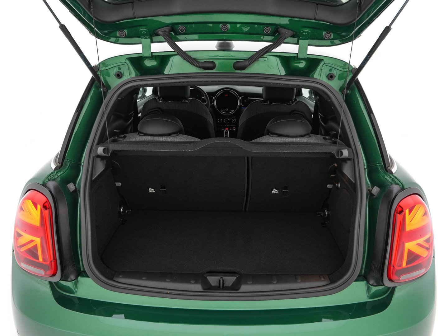 MINI 3-deurs 1.5 One Business Edition (INCL-BTW) Aut. *LEATHER-FABRIC | FULL-LED | NAVI-FULLMAP | SPORTSEATS | AMBIENTLIGHT | DIGI-COCKPIT | PRIVACY-GLASS | DAB+ | ECC | PDC | UNION-JACK LED |  CRUISE | CAMERA | KEYLESS | 16''ALU