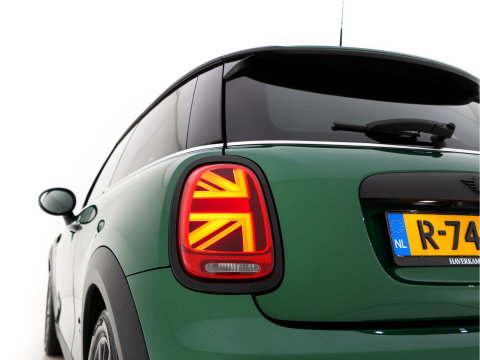 MINI 3-deurs 1.5 One Business Edition (INCL-BTW) Aut. *LEATHER-FABRIC | FULL-LED | NAVI-FULLMAP | SPORTSEATS | AMBIENTLIGHT | DIGI-COCKPIT | PRIVACY-GLASS | DAB+ | ECC | PDC | UNION-JACK LED |  CRUISE | CAMERA | KEYLESS | 16''ALU