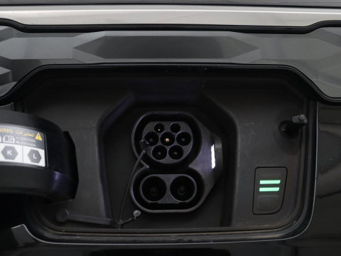 Kia Niro EV DynamicLine 64.8 kWh | Adaptive cruise | SOH 96,9% | Half leder | Carplay | Full LED | Keyless | Sfeerverlichting | File Assistent | Camera | Navigatie | Parkeerhulp | Climate control