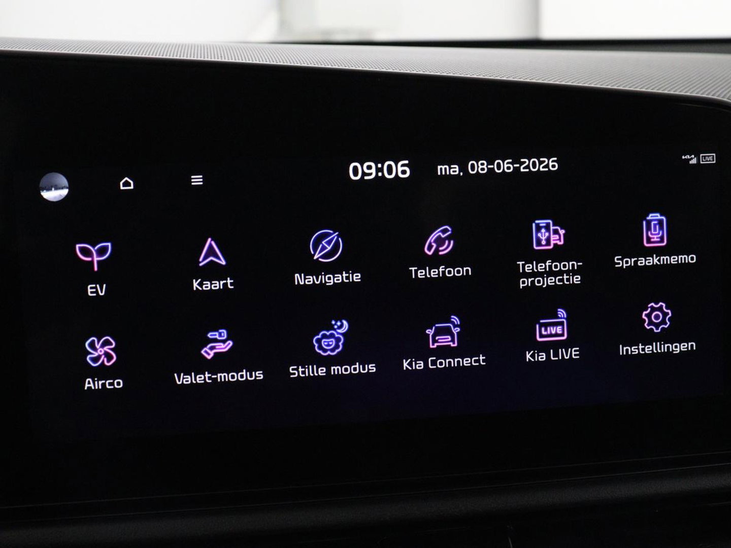 Kia Niro EV DynamicLine 64.8 kWh | Adaptive cruise | SOH 96,9% | Half leder | Carplay | Full LED | Keyless | Sfeerverlichting | File Assistent | Camera | Navigatie | Parkeerhulp | Climate control
