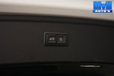 Audi Q5 50 TFSI e S Ed.|LUCHTVERING|RS-ZETELS|MATRIX|PANO|SOH86%