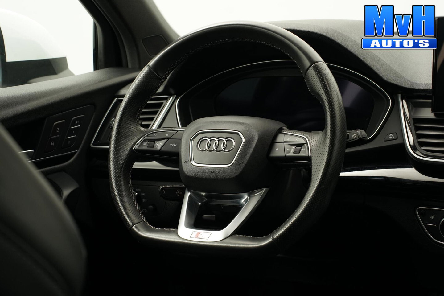 Audi Q5 50 TFSI e S Ed.|LUCHTVERING|RS-ZETELS|MATRIX|PANO|SOH86%