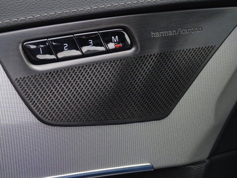 Volvo XC90 T8 455 PK Plus Dark AWD / 2023 / Harman Kardon / Pano / 7 Pers