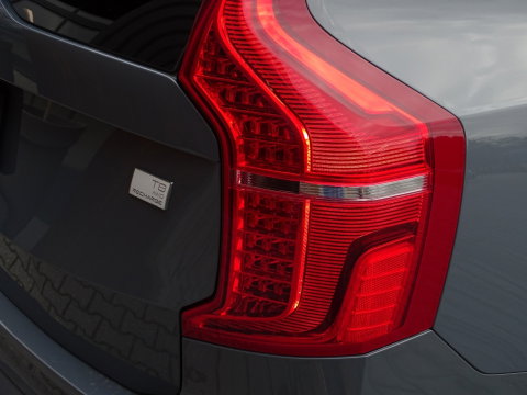 Volvo XC90 T8 455 PK Plus Dark AWD / 2023 / Harman Kardon / Pano / 7 Pers