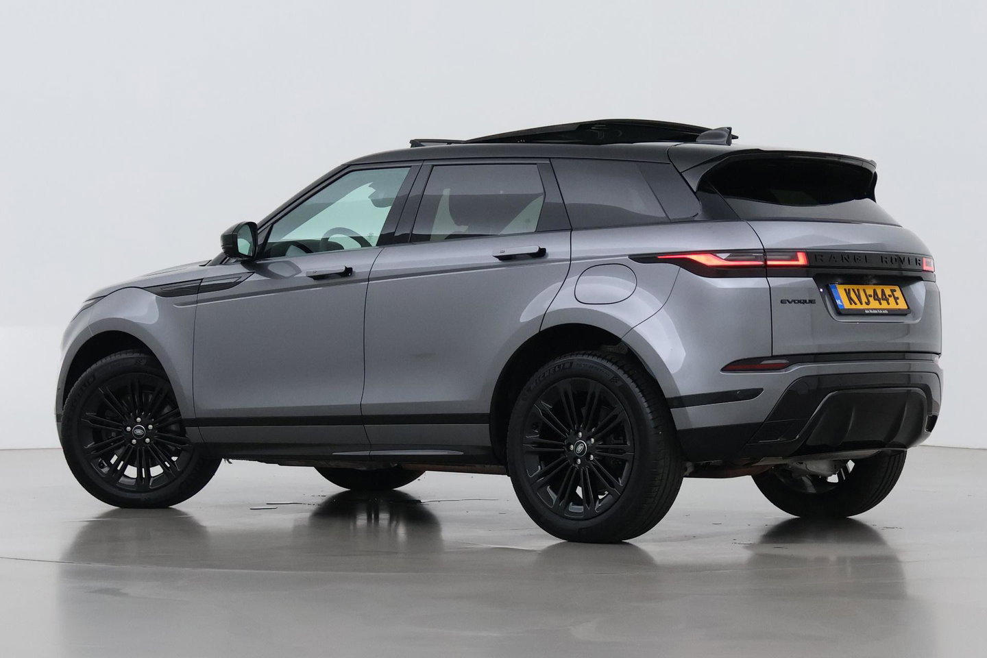 Land Rover Range Rover Evoque P270e PHEV Dynamic SE | Panoramadak | Meridian | Black Pack | 360° Camera | ACC | 20 Inch