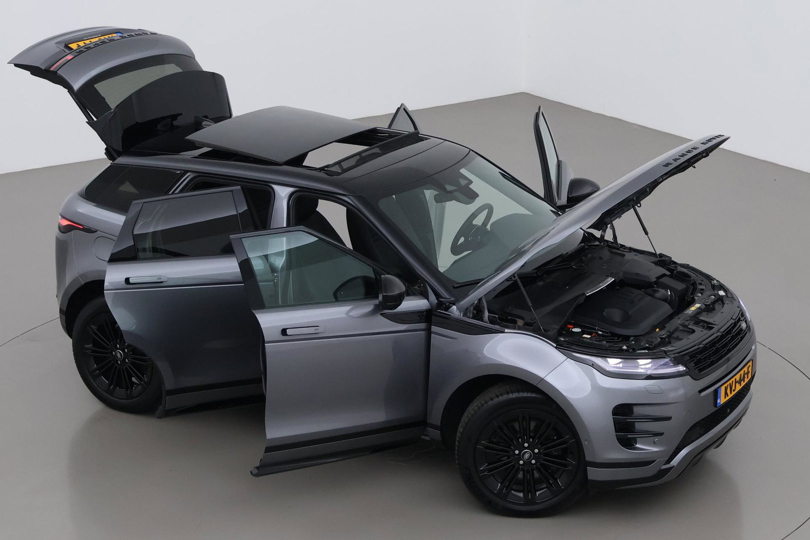 Land Rover Range Rover Evoque P270e PHEV Dynamic SE | Panoramadak | Meridian | Black Pack | 360° Camera | ACC | 20 Inch