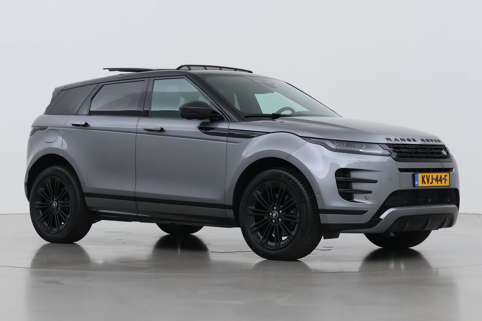 Land Rover Range Rover Evoque P270e PHEV Dynamic SE | Panoramadak | Meridian | Black Pack | 360° Camera | ACC | 20 Inch