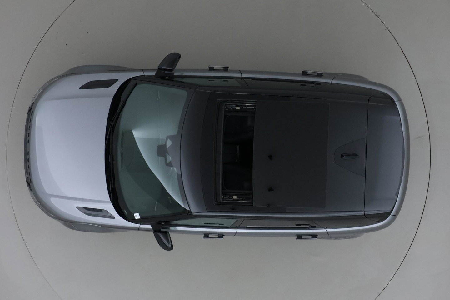 Land Rover Range Rover Evoque P270e PHEV Dynamic SE | Panoramadak | Meridian | Black Pack | 360° Camera | ACC | 20 Inch