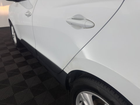 Hyundai ix35 1.7 CRDi Business Edition *LEATHER | HEATED-COMFORTSEATS | CAMERA | NAVI-FULLMAP | PRIVACY-GLASS | ECC | CRUISE | 17''ALU*