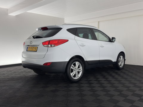 Hyundai ix35 1.7 CRDi Business Edition *LEATHER | HEATED-COMFORTSEATS | CAMERA | NAVI-FULLMAP | PRIVACY-GLASS | ECC | CRUISE | 17''ALU*