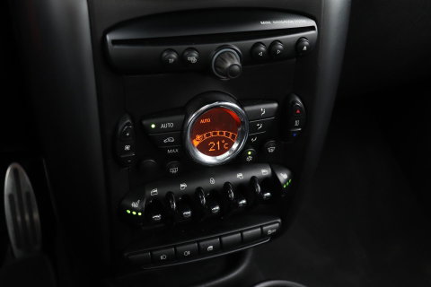 MINI Countryman 1.6 Cooper S | Panoramadak | Leder | Stoelverwarming | Cruise Control | Navigatie | Automaat | Sportstoelen | PDC