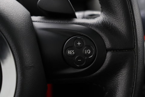 MINI Countryman 1.6 Cooper S | Panoramadak | Leder | Stoelverwarming | Cruise Control | Navigatie | Automaat | Sportstoelen | PDC