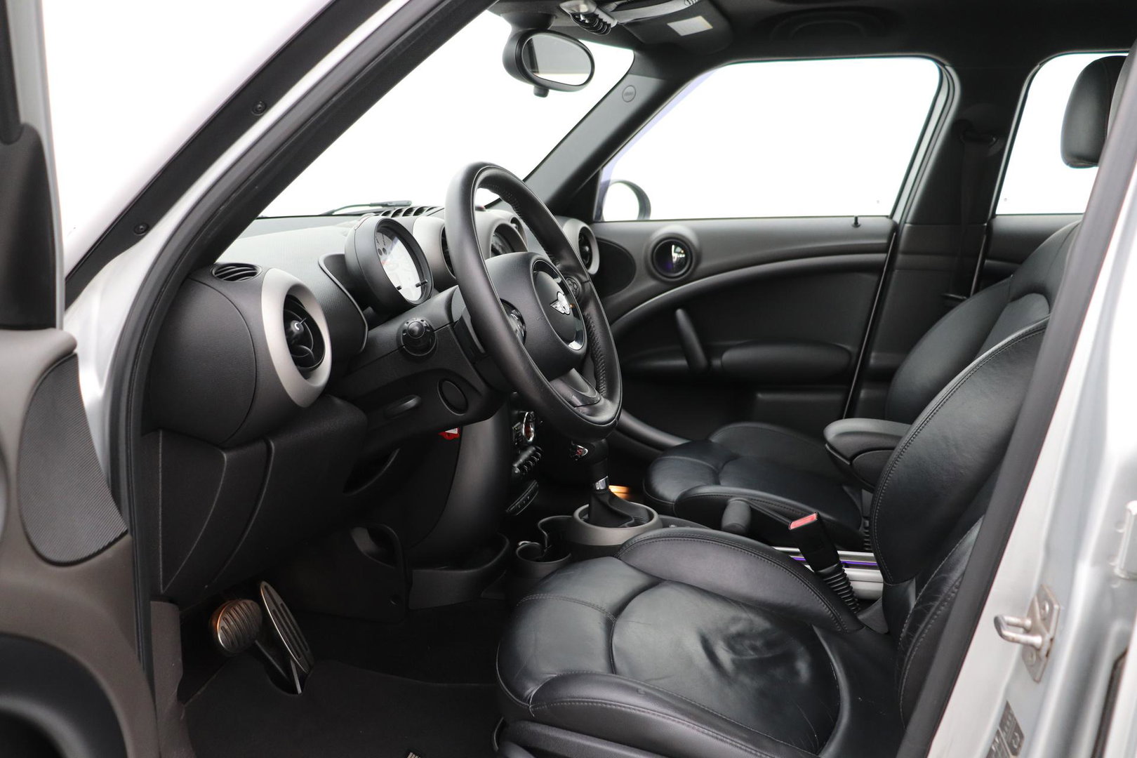 MINI Countryman 1.6 Cooper S | Panoramadak | Leder | Stoelverwarming | Cruise Control | Navigatie | Automaat | Sportstoelen | PDC