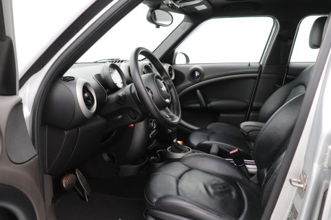 MINI Countryman 1.6 Cooper S | Panoramadak | Leder | Stoelverwarming | Cruise Control | Navigatie | Automaat | Sportstoelen | PDC