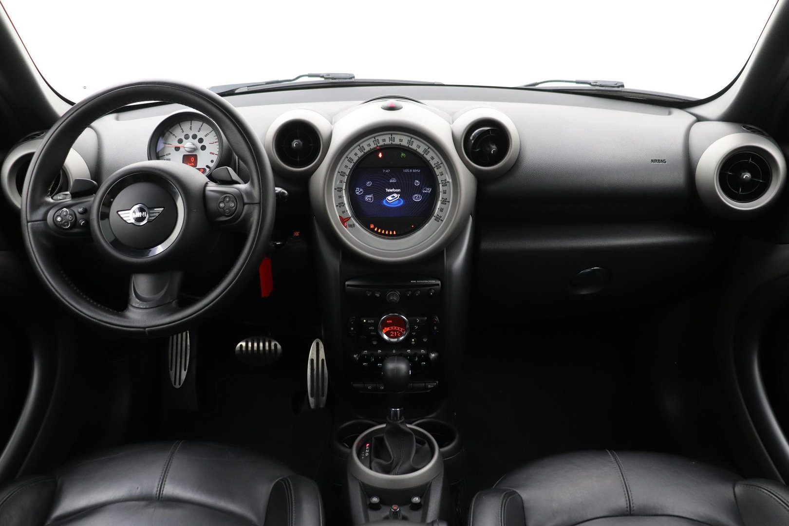 MINI Countryman 1.6 Cooper S | Panoramadak | Leder | Stoelverwarming | Cruise Control | Navigatie | Automaat | Sportstoelen | PDC