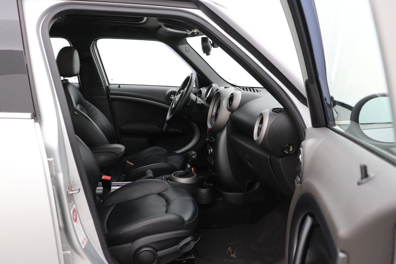 MINI Countryman 1.6 Cooper S | Panoramadak | Leder | Stoelverwarming | Cruise Control | Navigatie | Automaat | Sportstoelen | PDC