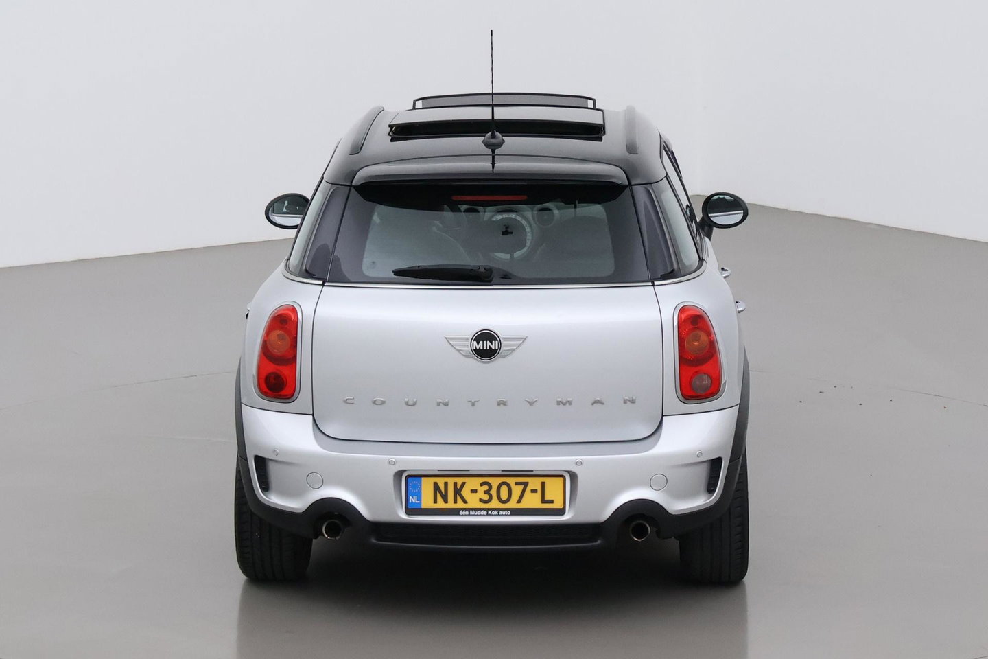 MINI Countryman 1.6 Cooper S | Panoramadak | Leder | Stoelverwarming | Cruise Control | Navigatie | Automaat | Sportstoelen | PDC