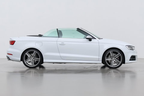 Audi A3 Cabriolet 2.0 TFSI S3 Quattro Pro Line Plus | Leder/Alcantara | Matrix LED | Stoel + Nekverwarming | Cruise Control | Keyless | Navigatie | 19 Inch