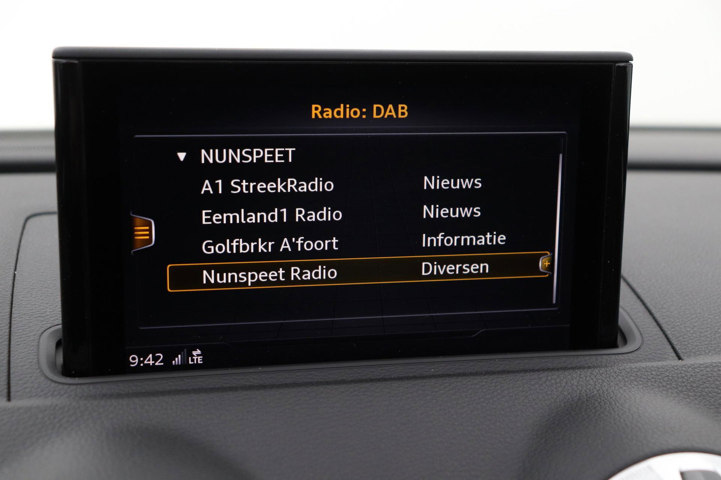 Audi A3 Cabriolet 2.0 TFSI S3 Quattro Pro Line Plus | Leder/Alcantara | Matrix LED | Stoel + Nekverwarming | Cruise Control | Keyless | Navigatie | 19 Inch