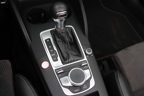 Audi A3 Cabriolet 2.0 TFSI S3 Quattro Pro Line Plus | Leder/Alcantara | Matrix LED | Stoel + Nekverwarming | Cruise Control | Keyless | Navigatie | 19 Inch