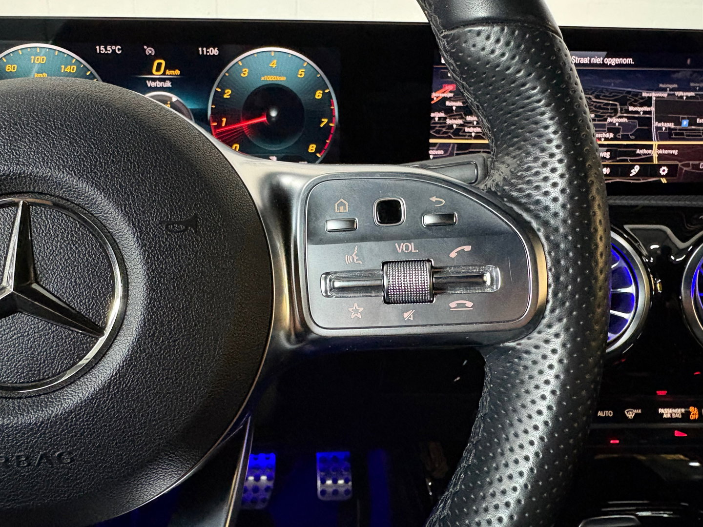 Mercedes-Benz CLA-Klasse 180 Prem+ Edition, Sfeer, Cam, AppleCP