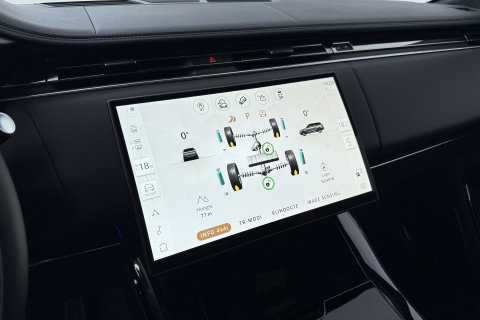 Land Rover Range Rover Sport 3.0 P550e Autobiography PHEV | British Racing Green | Performance Voorstoelen | Trekhaak | Luchtvering | Panoramadak | Meridian 3D | 23 Inch