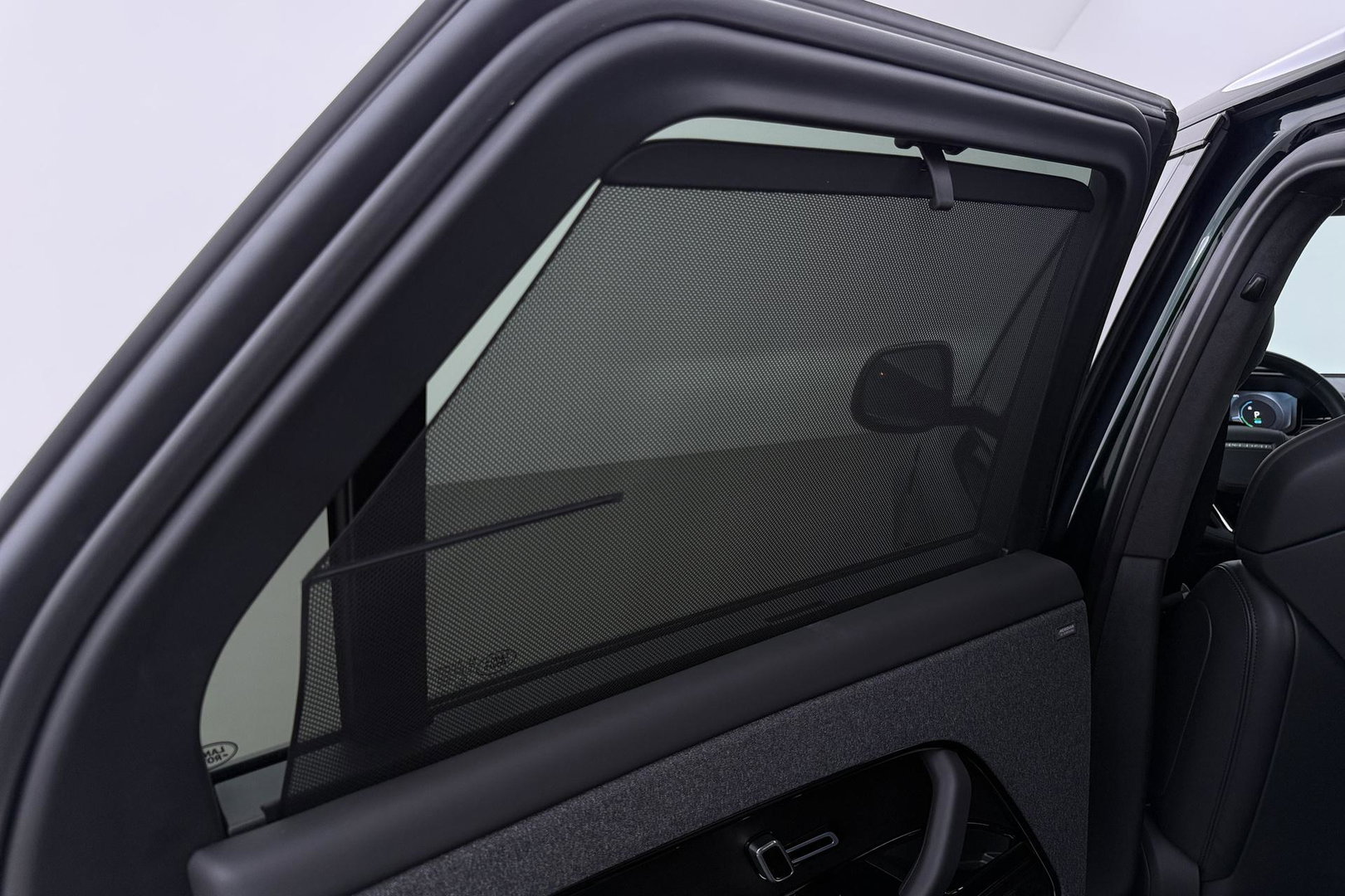 Land Rover Range Rover Sport 3.0 P550e Autobiography PHEV | British Racing Green | Performance Voorstoelen | Trekhaak | Luchtvering | Panoramadak | Meridian 3D | 23 Inch
