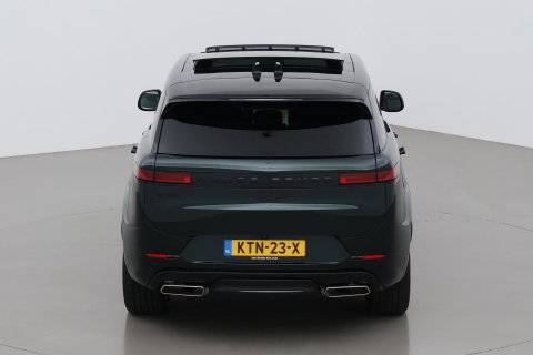 Land Rover Range Rover Sport 3.0 P550e Autobiography PHEV | British Racing Green | Performance Voorstoelen | Trekhaak | Luchtvering | Panoramadak | Meridian 3D | 23 Inch