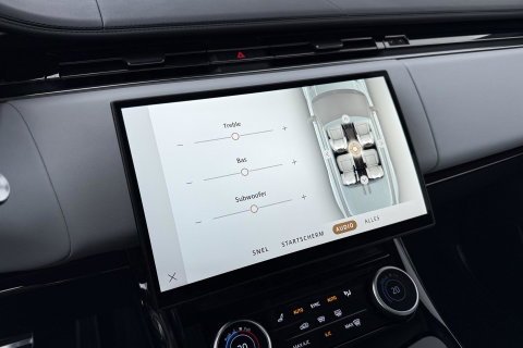 Land Rover Range Rover Sport 3.0 P510e First Edition | Luchtvering | Panoramadak | Achterasbesturing | Koelbox | 360° Camera | Massage + Ventilatiestoelen | 23 Inch