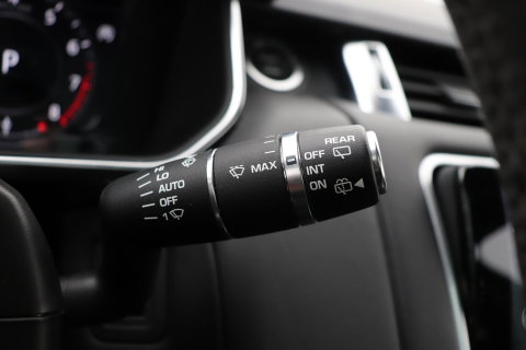 Land Rover Range Rover Sport 3.0 P400 MHEV HST | 3.0 BENZINE | Luchtvering | Panoramadak | Trekhaak | Stoelventilatie | Carbon Pack | BLIS | 22 Inch