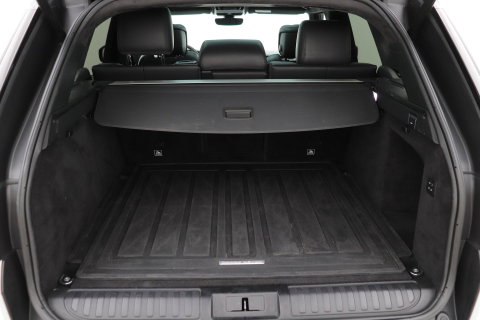 Land Rover Range Rover Sport 3.0 P400 MHEV HST | 3.0 BENZINE | Luchtvering | Panoramadak | Trekhaak | Stoelventilatie | Carbon Pack | BLIS | 22 Inch