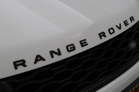 Land Rover Range Rover Sport 3.0 P400 MHEV HST | 3.0 BENZINE | Luchtvering | Panoramadak | Trekhaak | Stoelventilatie | Carbon Pack | BLIS | 22 Inch