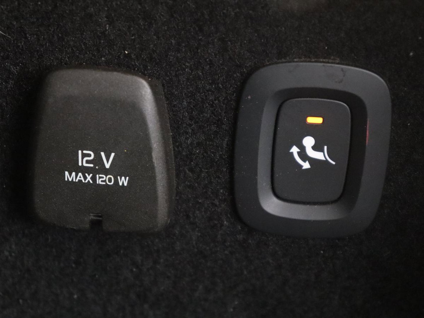 Volvo V60 2.0 B3 Momentum Business