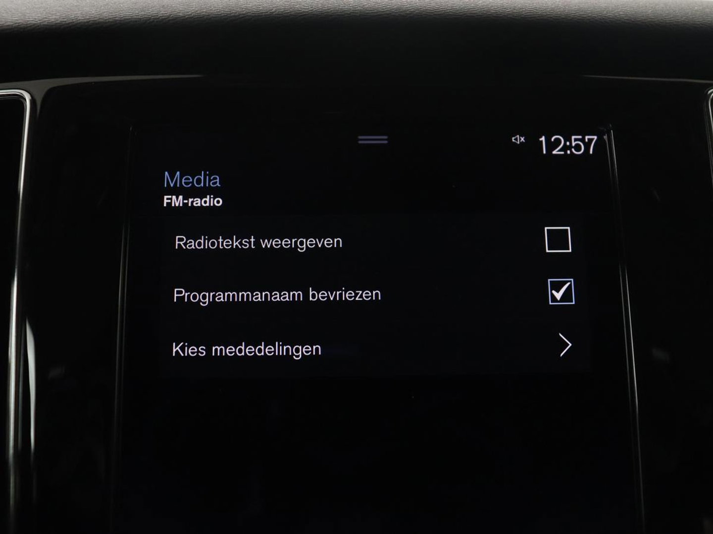 Volvo V60 2.0 B3 Momentum Business