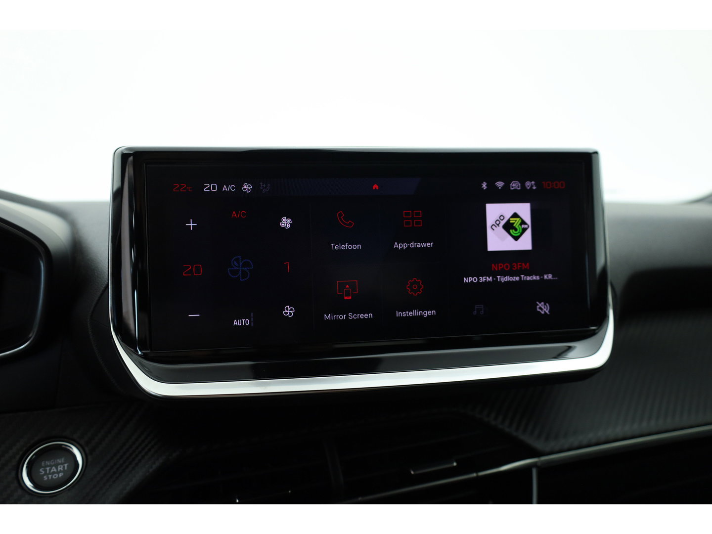 Peugeot 2008 1.2 PureTech 130 Allure | Rijklaar!! | Adapt. Cruise | Dodehoek | 360cam | Stoelverw. | Keyless | Apple Carplay