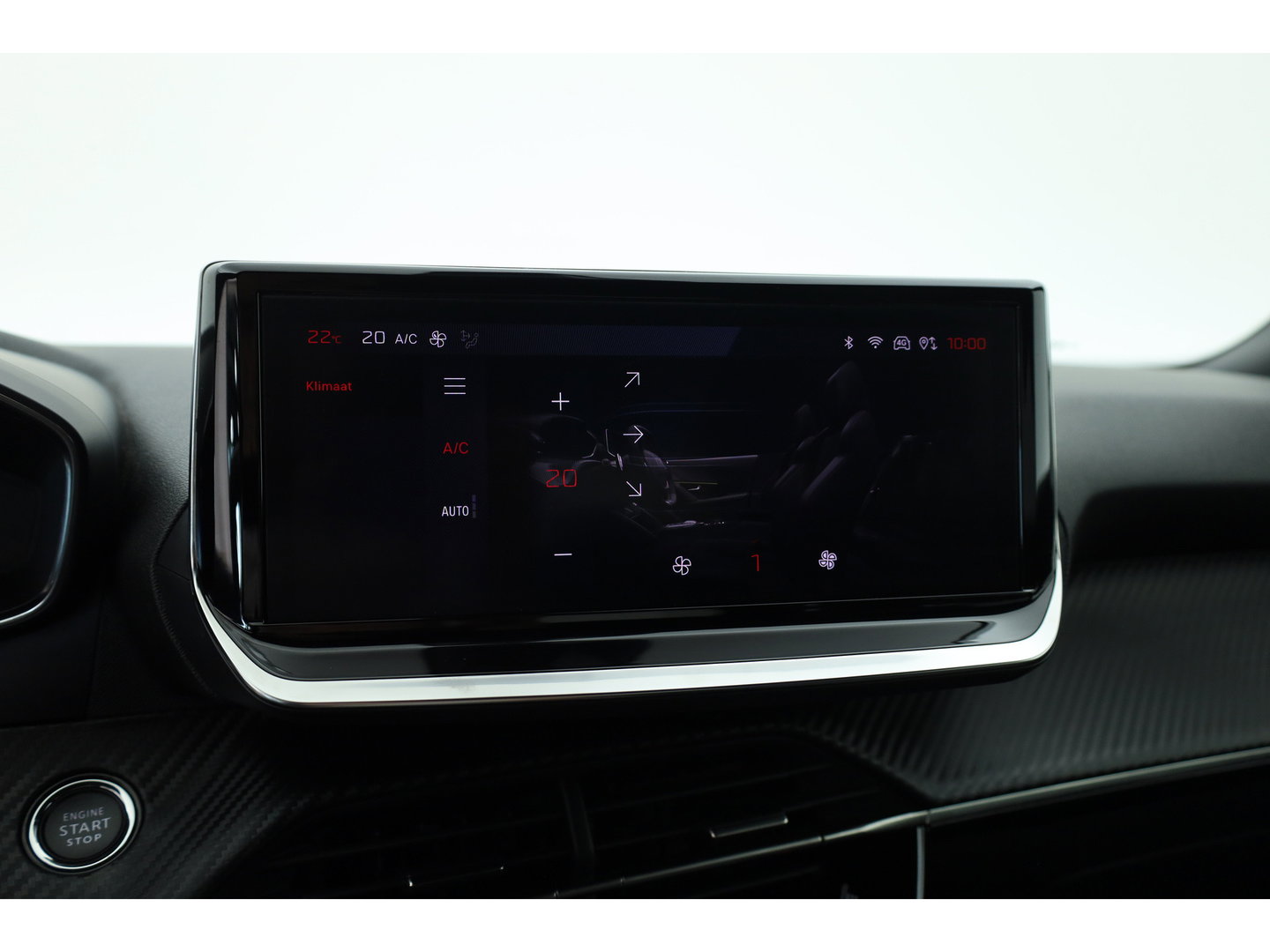 Peugeot 2008 1.2 PureTech 130 Allure | Rijklaar!! | Adapt. Cruise | Dodehoek | 360cam | Stoelverw. | Keyless | Apple Carplay
