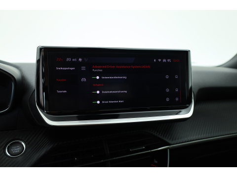 Peugeot 2008 1.2 PureTech 130 Allure | Rijklaar!! | Adapt. Cruise | Dodehoek | 360cam | Stoelverw. | Keyless | Apple Carplay