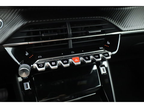 Peugeot 2008 1.2 PureTech 130 Allure | Rijklaar!! | Adapt. Cruise | Dodehoek | 360cam | Stoelverw. | Keyless | Apple Carplay