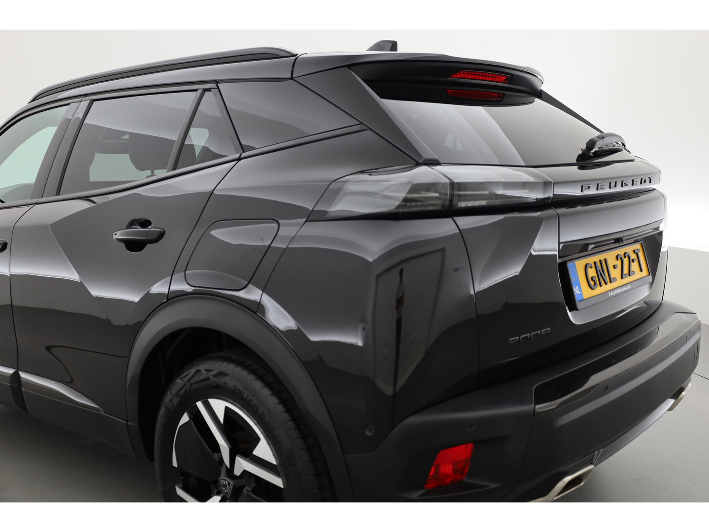 Peugeot 2008 1.2 PureTech 130 Allure | Rijklaar!! | Adapt. Cruise | Dodehoek | 360cam | Stoelverw. | Keyless | Apple Carplay