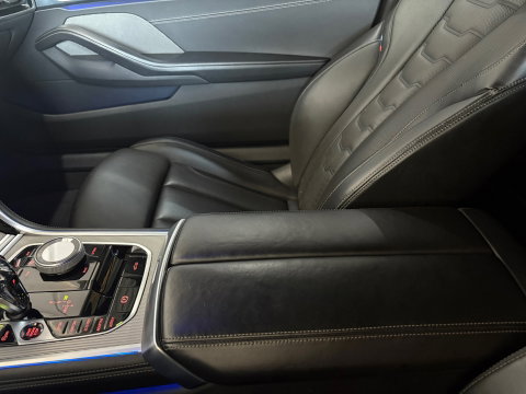 BMW 8 Serie 840i High Executive*Stoelverwarming*Memory*Camera*H&K*