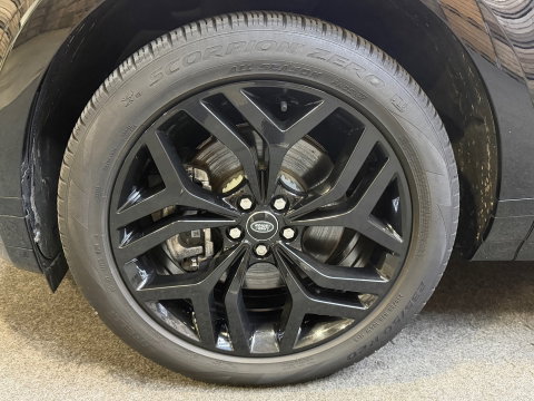 Land Rover Range Rover Evoque 1.5 P300e AWD R-Dynamic SE Pano Camera Leder Navi Clima 20"LM