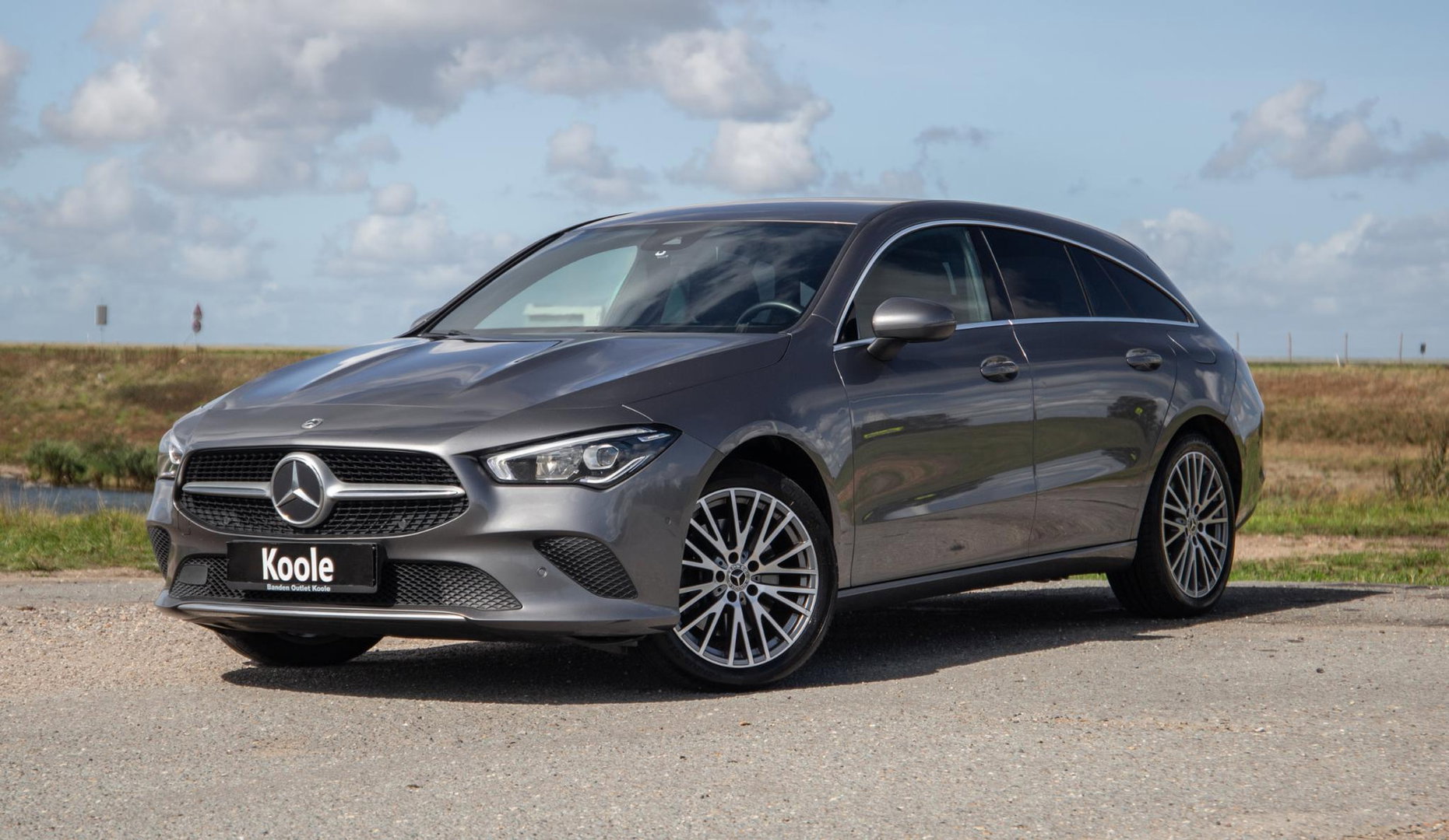 Mercedes-Benz CLA Shooting Brake 250e Business Solution (PHEV) CARPLAY / CRUISE CONTROLE / AMBIENT LIGHTING / CAMERA