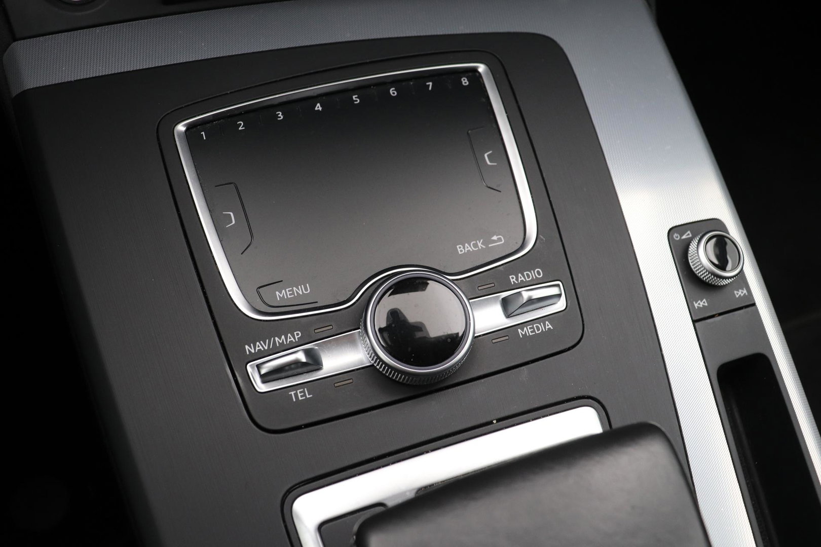 Audi Q5 2.0 TDI Quattro Design Pro Line Plus | Stoelverwarming | Cruise Control | Virtual Cockpit | MMI Navigatie Plus | Elektrische Stoelen | Keyless Entry